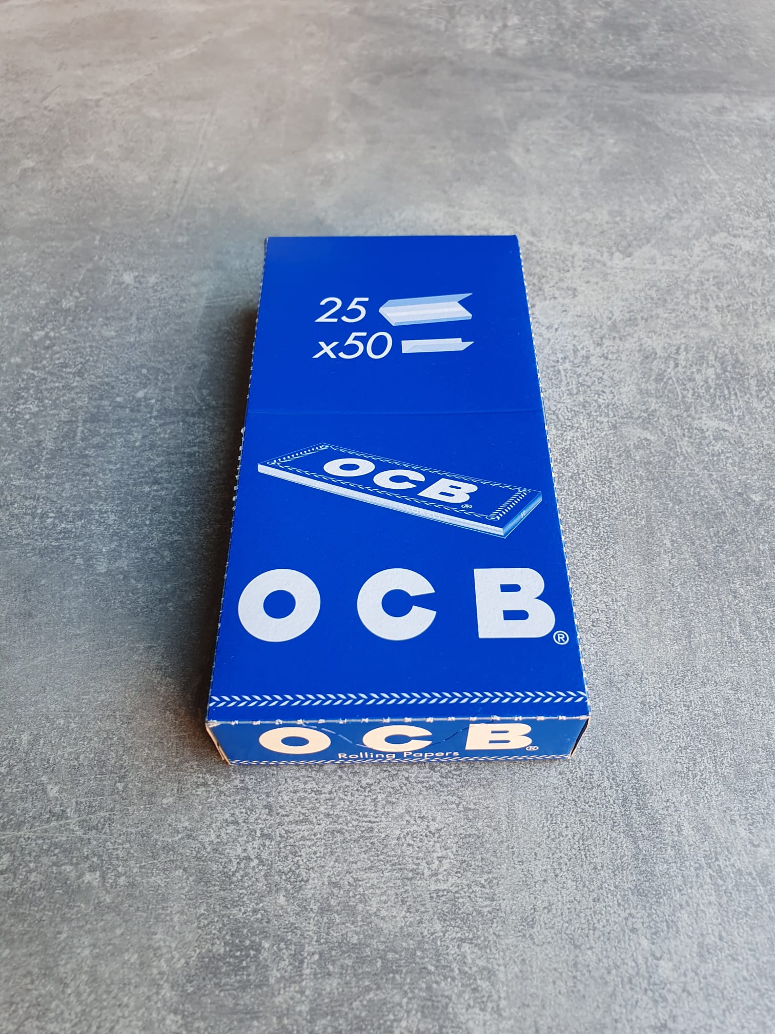 OCB Blau Rolling Papers – 25 x 50 Blättchen (Großpackung)